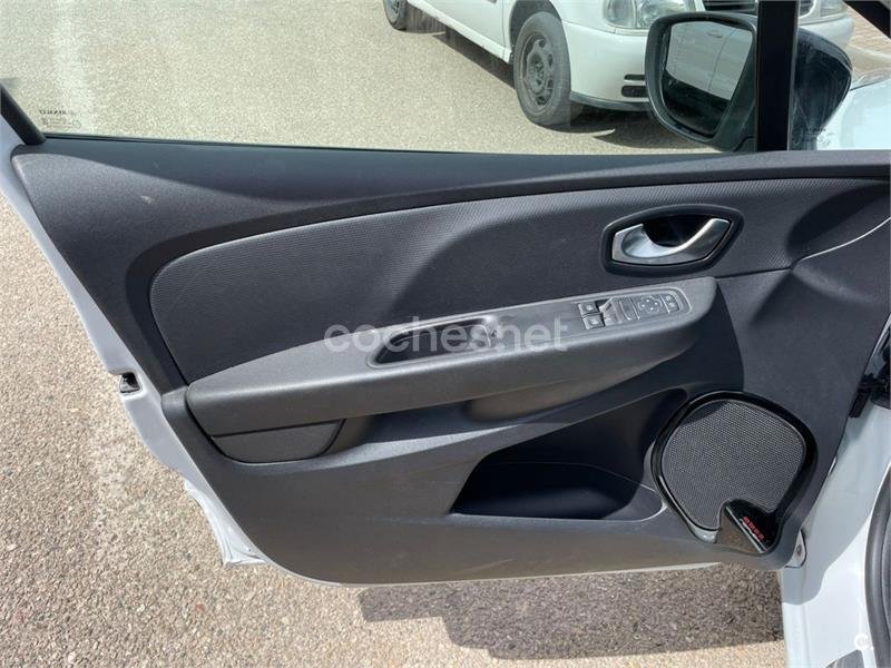 RENAULT Clio Limited Energy dCi