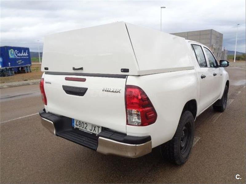 TOYOTA Hilux 2.4 D4D Cabina Doble GX 4p.