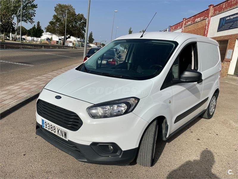 FORD Transit Courier Van 1.5 TDCi 56kW Ambiente