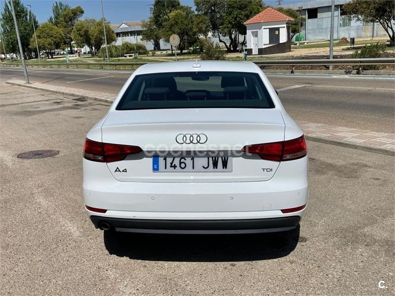 AUDI A4 2.0 TDI Advanced edition