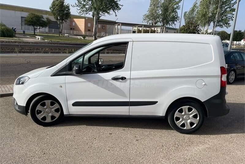 FORD Transit Courier Van 1.5 TDCi 56kW Ambiente