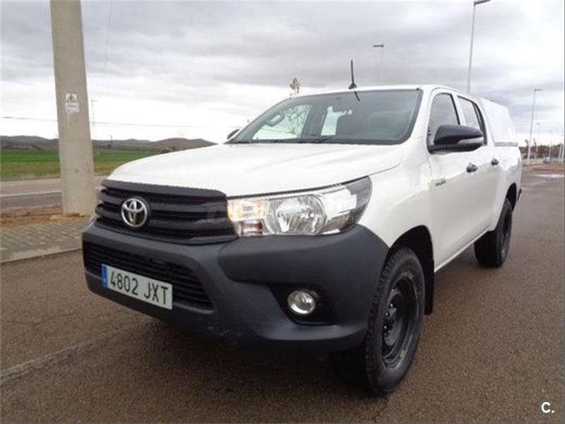 TOYOTA Hilux 2.4 D4D Cabina Doble GX 4p.